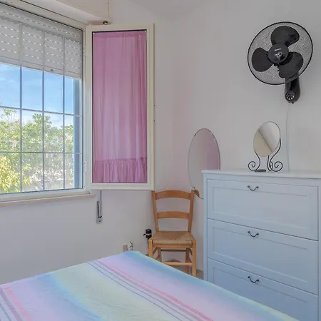 - San Lorenzo ヴィラ *